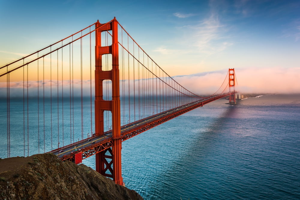 Golden Gate Bridge: Cloud Migration, San Francisco, California.